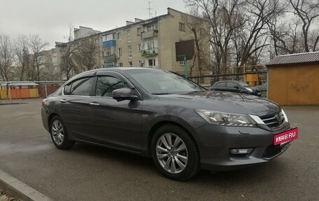 Honda Accord IX рестайлинг, 2013 год, 2 000 000 рублей, 4 фотография