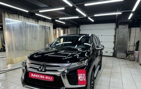 Mitsubishi Montero Sport, 2022 год, 4 350 000 рублей, 39 фотография