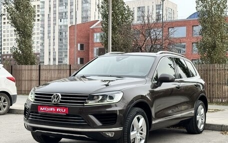 Volkswagen Touareg III, 2015 год, 3 830 000 рублей, 1 фотография