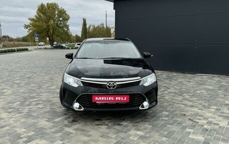 Toyota Camry, 2016 год, 2 фотография