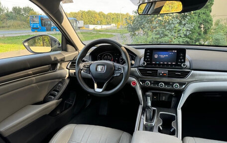 Honda Accord IX рестайлинг, 2018 год, 2 200 000 рублей, 9 фотография