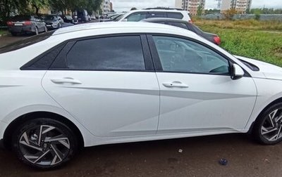 Hyundai Elantra, 2022 год, 2 000 000 рублей, 1 фотография