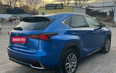 Lexus NX I, 2017 год, 2 950 000 рублей, 5 фотография