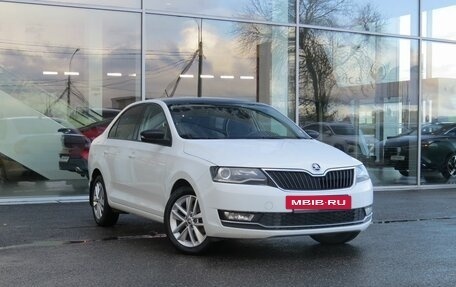 Skoda Rapid I, 2018 год, 1 570 000 рублей, 3 фотография