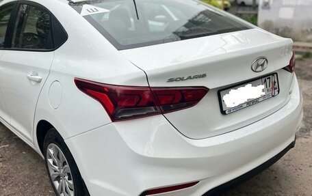 Hyundai Solaris II рестайлинг, 2017 год, 1 450 000 рублей, 5 фотография