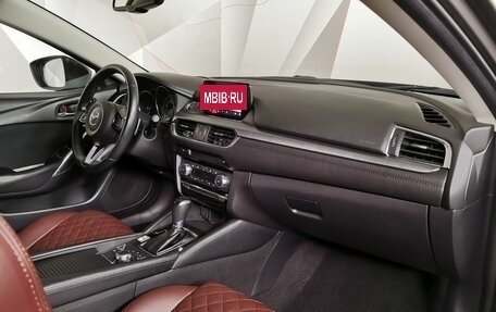 Mazda 6, 2018 год, 2 095 000 рублей, 11 фотография