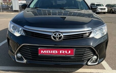 Toyota Camry, 2017 год, 2 350 000 рублей, 1 фотография