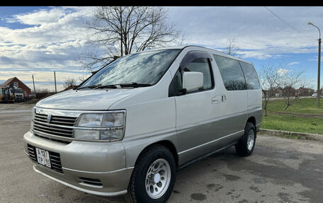 Nissan Elgrand I, 1999 год, 900 000 рублей, 3 фотография