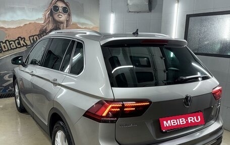 Volkswagen Tiguan II, 2017 год, 2 980 000 рублей, 5 фотография