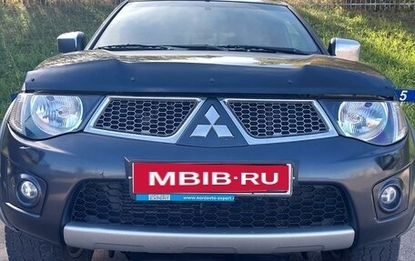 Mitsubishi L200 IV рестайлинг, 2013 год, 1 700 000 рублей, 1 фотография