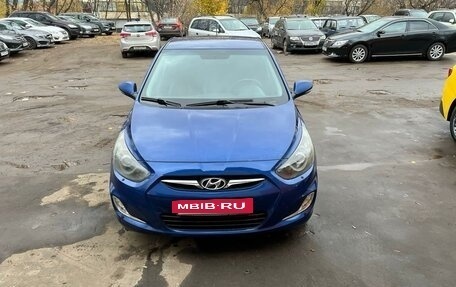 Hyundai Solaris II рестайлинг, 2012 год, 930 000 рублей, 4 фотография