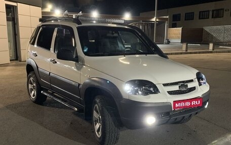 Chevrolet Niva I рестайлинг, 2016 год, 780 000 рублей, 3 фотография