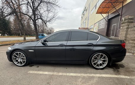 BMW 5 серия, 2011 год, 2 790 000 рублей, 4 фотография