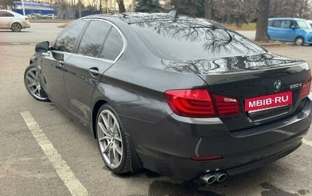 BMW 5 серия, 2011 год, 2 790 000 рублей, 3 фотография