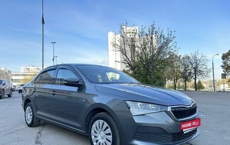 Skoda Rapid II, 2021 год, 1 649 000 рублей, 3 фотография