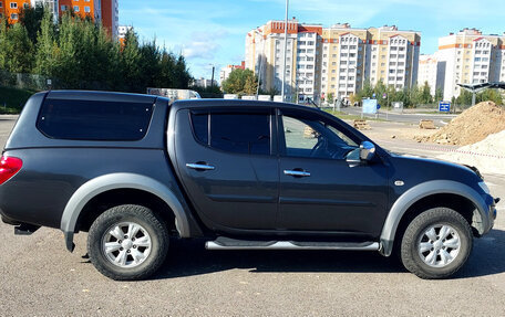 Mitsubishi L200 IV рестайлинг, 2013 год, 1 700 000 рублей, 4 фотография