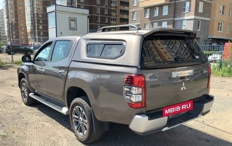 Mitsubishi L200 IV рестайлинг, 2019 год, 3 139 000 рублей, 3 фотография