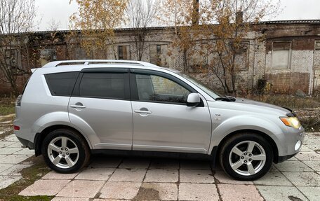 Mitsubishi Outlander III рестайлинг 3, 2007 год, 1 150 000 рублей, 4 фотография