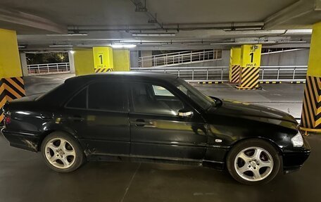 Mercedes-Benz C-Класс, 1998 год, 550 000 рублей, 3 фотография