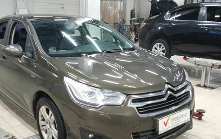 Citroen C4 II рестайлинг, 2015 год, 864 000 рублей, 2 фотография