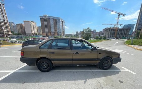 Volkswagen Passat B3, 1988 год, 140 000 рублей, 1 фотография