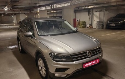 Volkswagen Tiguan II, 2017 год, 4 000 000 рублей, 1 фотография