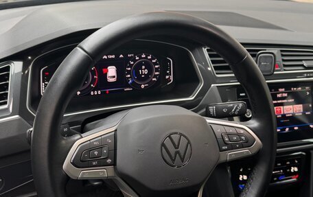 Volkswagen Tiguan II, 2021 год, 3 990 000 рублей, 9 фотография