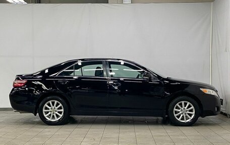 Toyota Camry, 2010 год, 1 300 000 рублей, 4 фотография