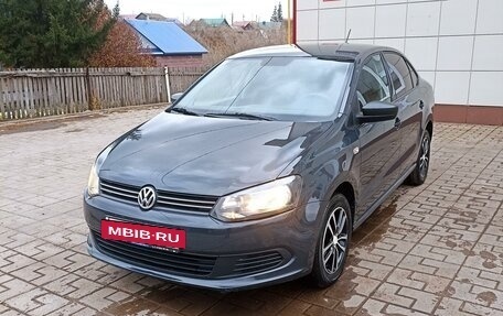 Volkswagen Polo VI (EU Market), 2014 год, 950 000 рублей, 2 фотография