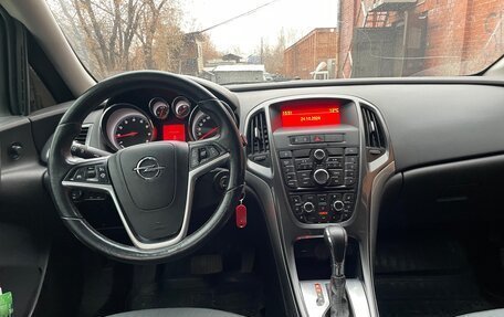 Opel Astra J, 2013 год, 780 000 рублей, 6 фотография