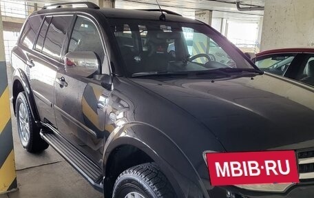 Mitsubishi Pajero Sport II рестайлинг, 2013 год, 2 700 000 рублей, 10 фотография