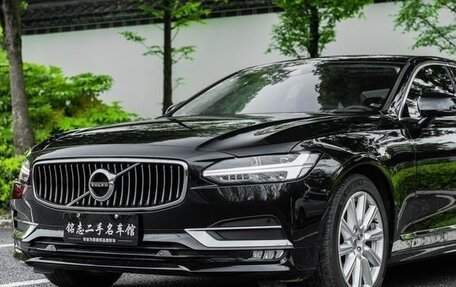 Volvo S90 II рестайлинг, 2021 год, 3 000 850 рублей, 2 фотография