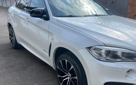 BMW X6, 2018 год, 5 560 000 рублей, 4 фотография