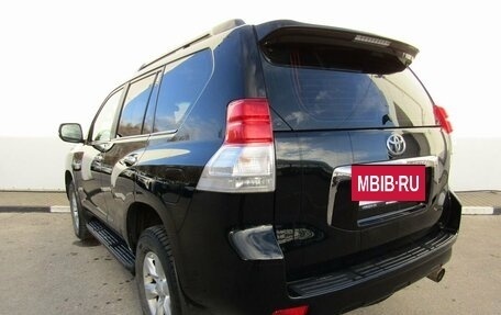 Toyota Land Cruiser Prado 150 рестайлинг 2, 2010 год, 3 290 000 рублей, 4 фотография