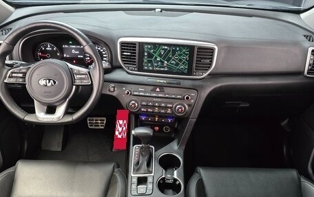 KIA Sportage IV рестайлинг, 2021 год, 1 840 000 рублей, 7 фотография