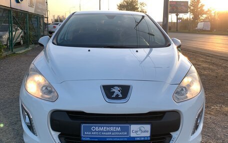 Peugeot 308 II, 2012 год, 865 000 рублей, 2 фотография