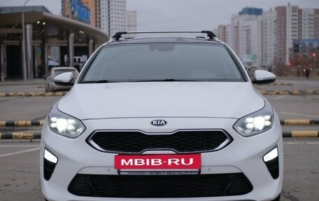 KIA cee'd III, 2018 год, 1 750 000 рублей, 2 фотография