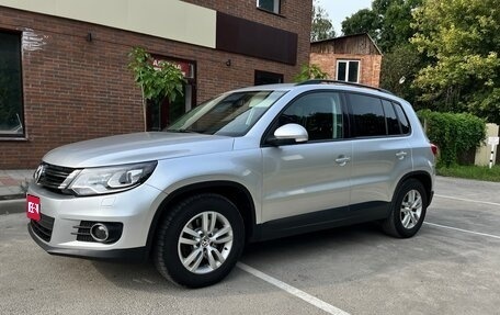 Volkswagen Tiguan I, 2011 год, 1 600 000 рублей, 1 фотография