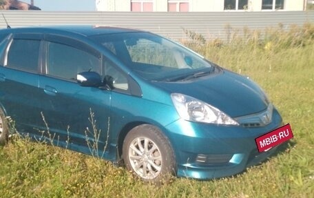 Honda Fit Shuttle I рестайлинг, 2012 год, 990 000 рублей, 6 фотография