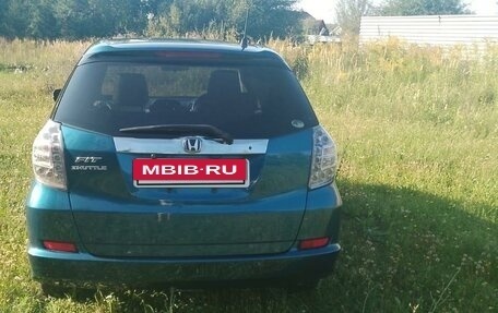 Honda Fit Shuttle I рестайлинг, 2012 год, 990 000 рублей, 10 фотография