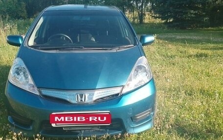 Honda Fit Shuttle I рестайлинг, 2012 год, 990 000 рублей, 13 фотография