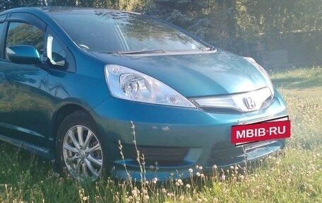 Honda Fit Shuttle I рестайлинг, 2012 год, 990 000 рублей, 12 фотография