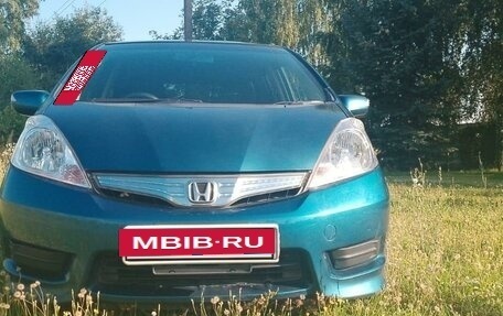 Honda Fit Shuttle I рестайлинг, 2012 год, 990 000 рублей, 14 фотография