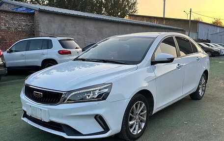 Geely Emgrand, 2021 год, 1 100 000 рублей, 2 фотография