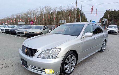 Toyota Crown, 2004 год, 1 399 000 рублей, 3 фотография