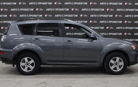 Mitsubishi Outlander III рестайлинг 3, 2011 год, 1 433 000 рублей, 4 фотография