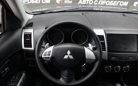 Mitsubishi Outlander III рестайлинг 3, 2011 год, 1 433 000 рублей, 7 фотография