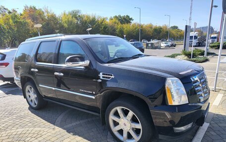 Cadillac Escalade III, 2008 год, 2 250 000 рублей, 2 фотография