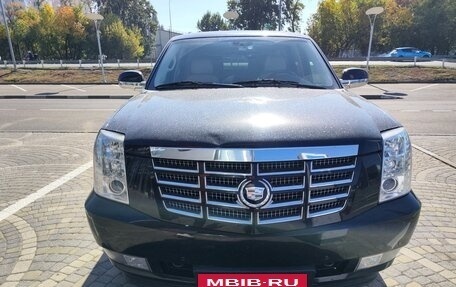 Cadillac Escalade III, 2008 год, 2 250 000 рублей, 3 фотография