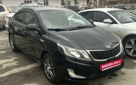 KIA Rio III рестайлинг, 2011 год, 870 000 рублей, 3 фотография